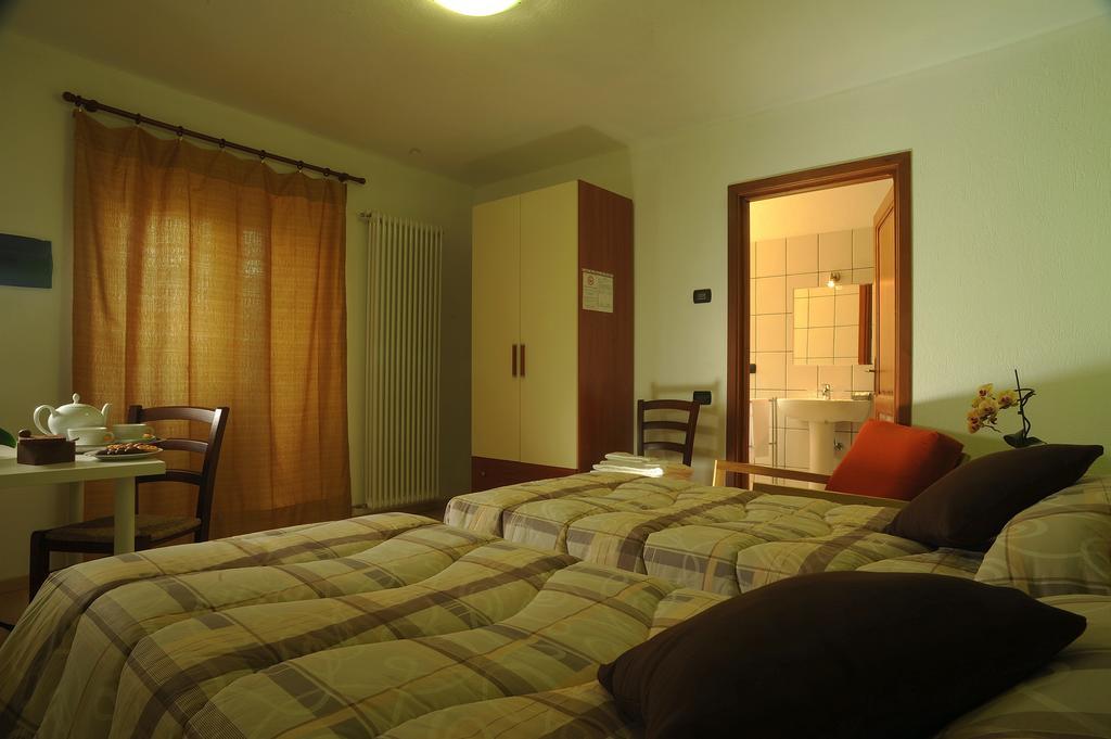 Hotel Maison Lombard Verrayes Habitación foto